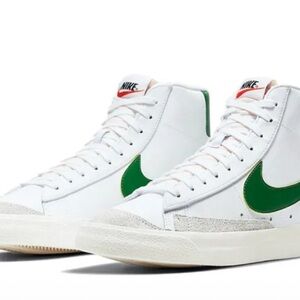 Nike Blazer Mid '77 VNTG 'White/Pine Green' Sneakers
